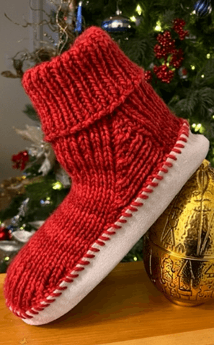 Pantoufles avec semelle en suède par Catherine Laplante PATRON