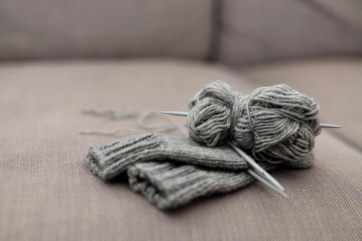 Knitting and Crochet: Two Complementary Techniques Throughout History