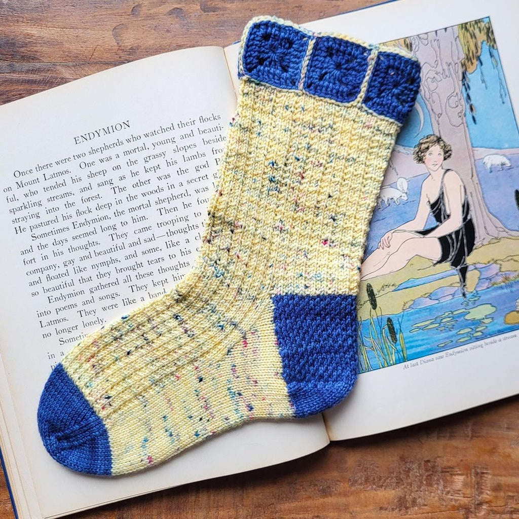 tourmente socks knitting kit