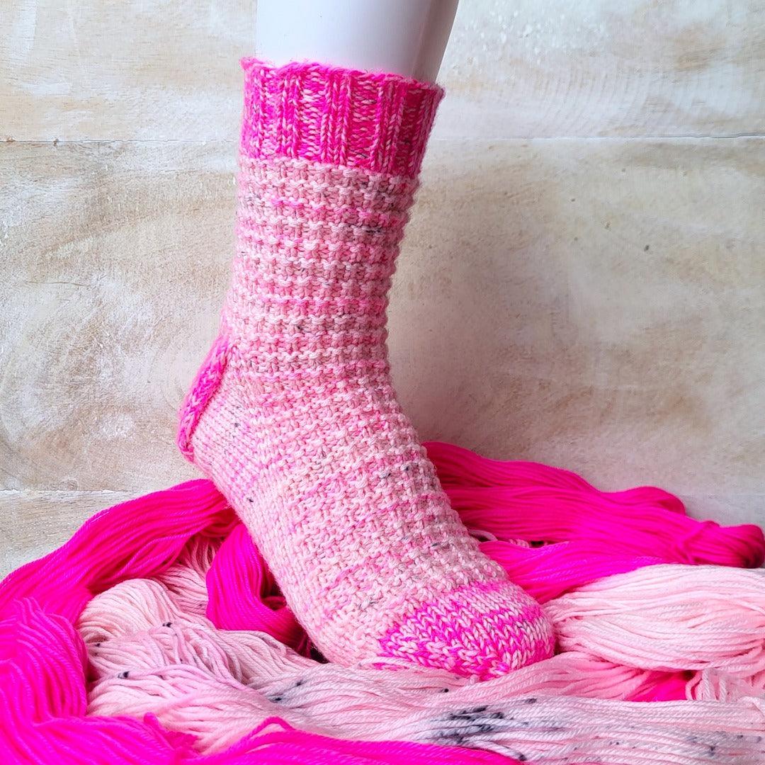 The Ultimate Guide to Cabin Sock Knitting - this yellow farmhouse