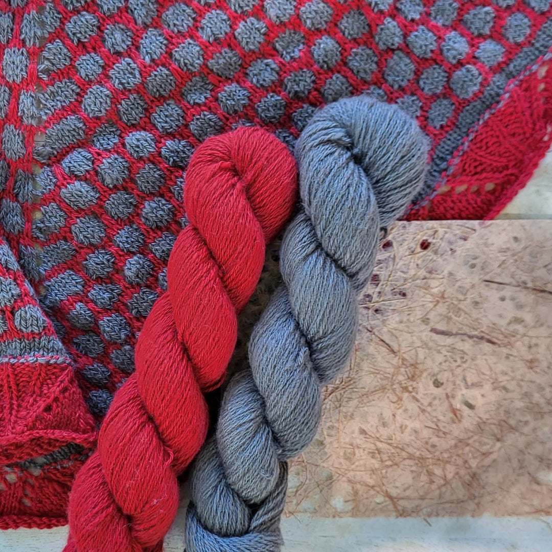 Guanaco Argentino Shawl | Knitting pattern and Optional Kits