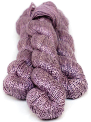 Hand-dyed yarn made of silk & Seacell ALGUA MARINA MARIE ANTOINETTE
