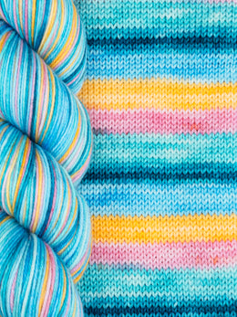 BIS-SOCK BEACH DAY