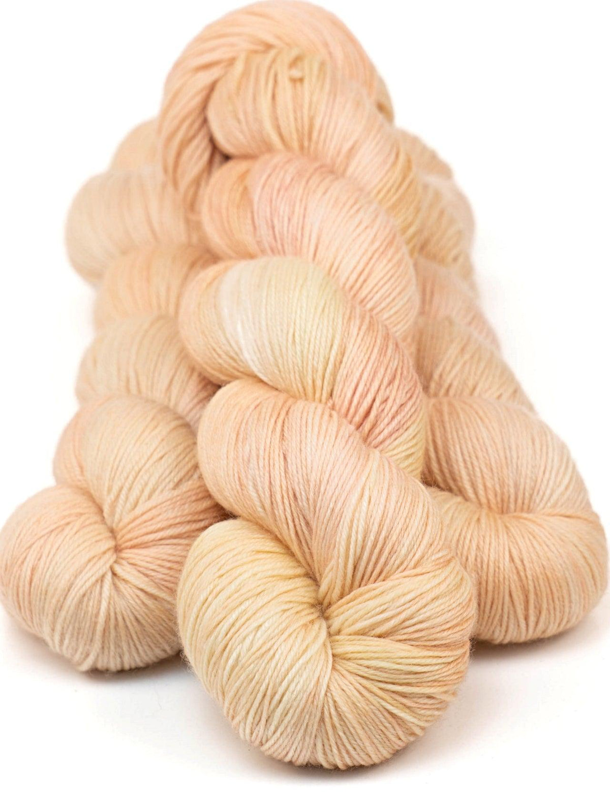 Hand-dyed Sock Yarn - BIS-SOCK PEACHESS