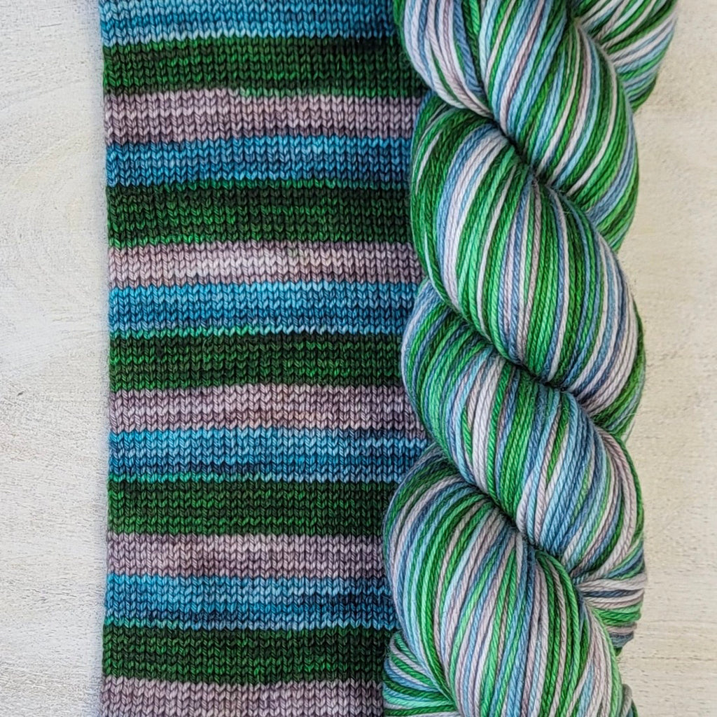 Self-Striping Sock Yarn - BIS-SOCK SEA GLASS