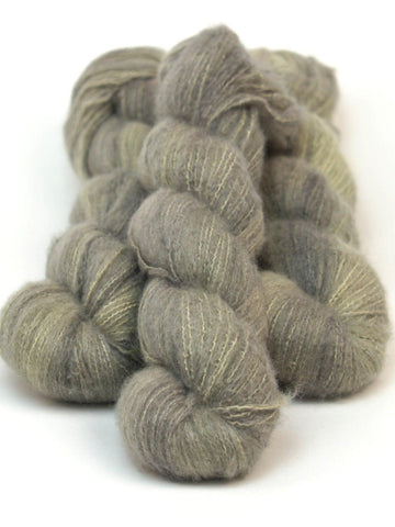 Brushed cashmere yarn hand-dyed DOLCE WANDERER