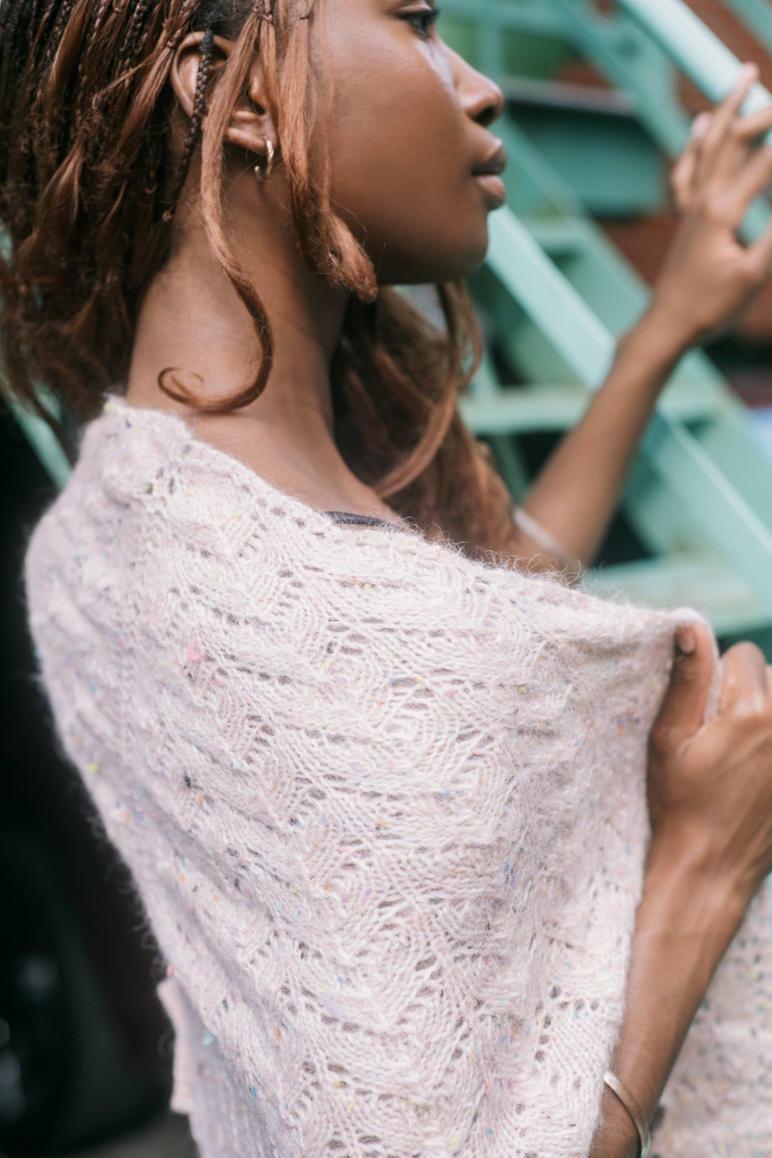 Pêcher Bourgeon Shawl - Knitting Pattern and Optional Kit