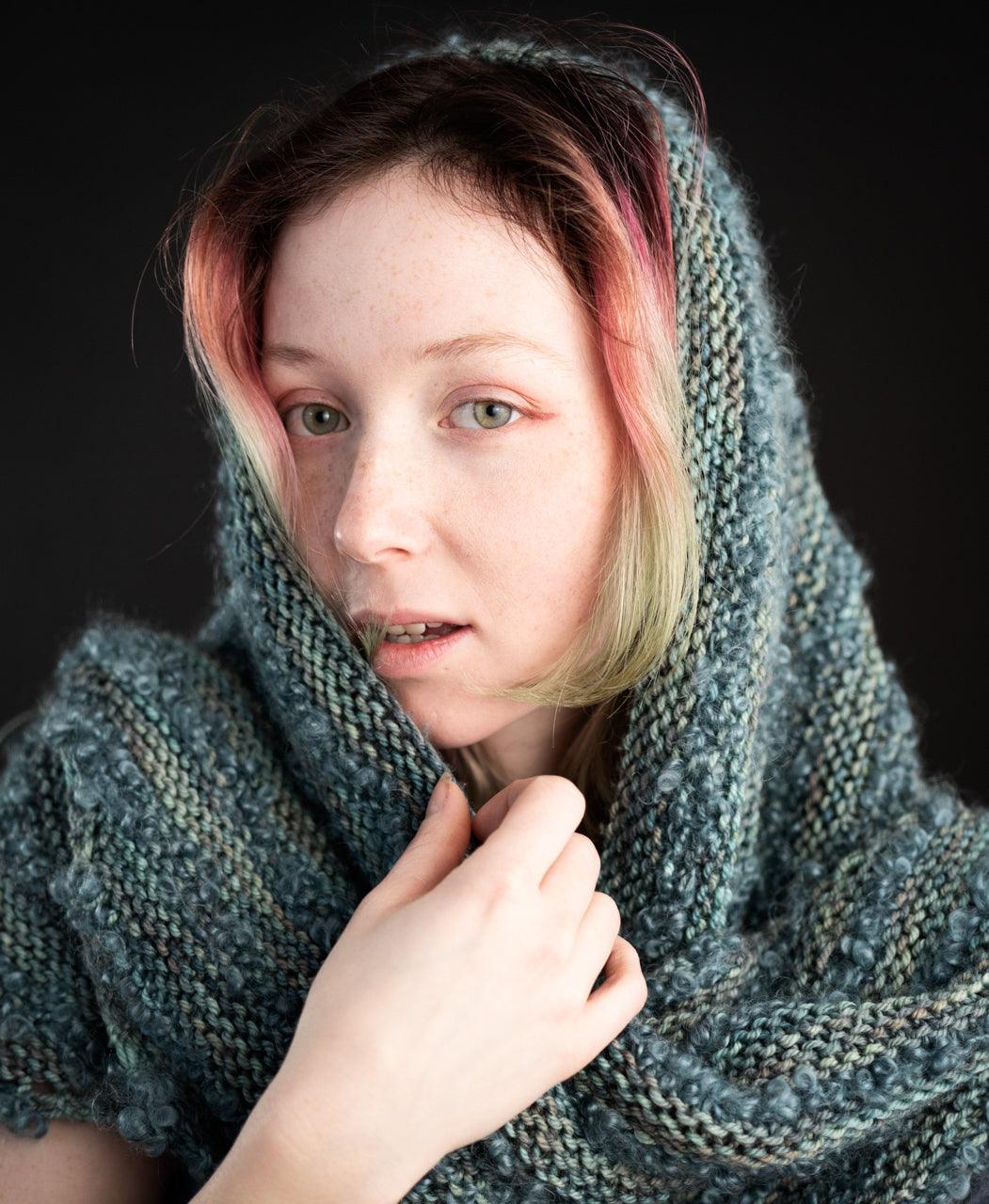 Boucles à l'Horizon'' Shawl Free Knitting Pattern - Les Laines Biscotte Yarns