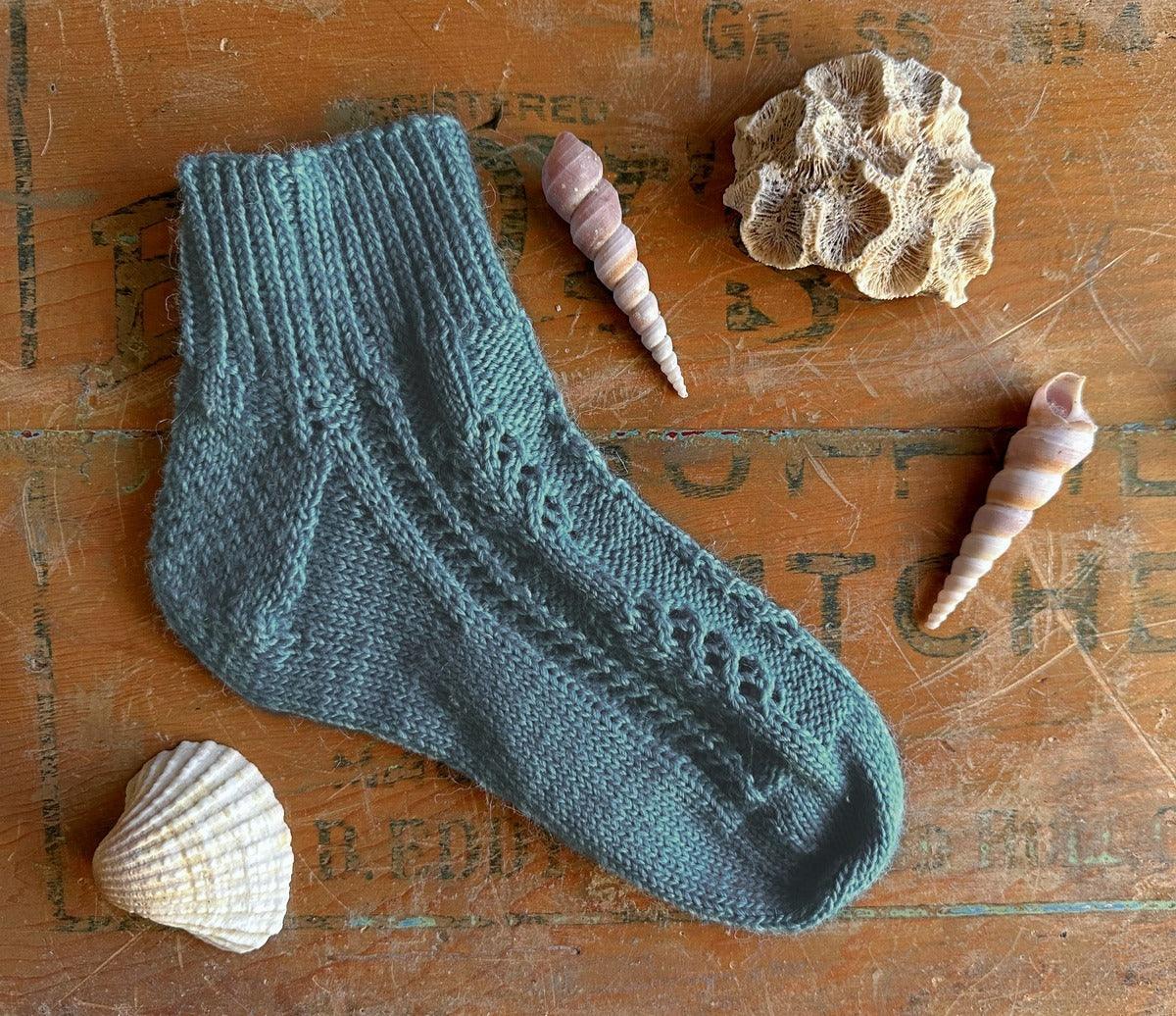 Épis de Bonheur socks | Knitting pattern - Les Laines Biscotte Yarns