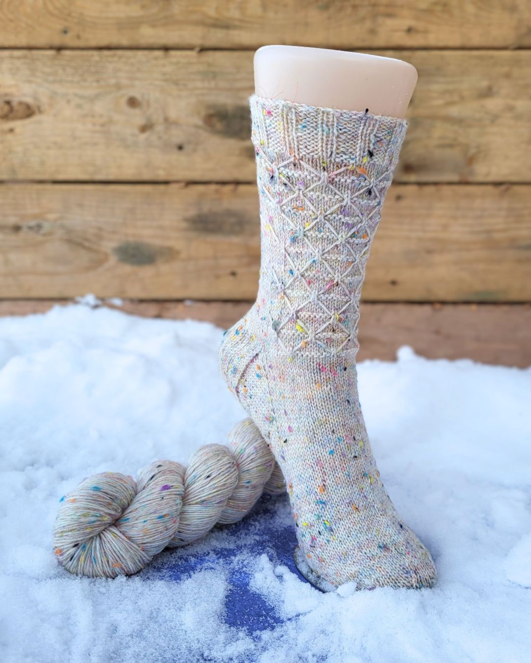 Flocon Socks - Knitting pattern and Optional kit