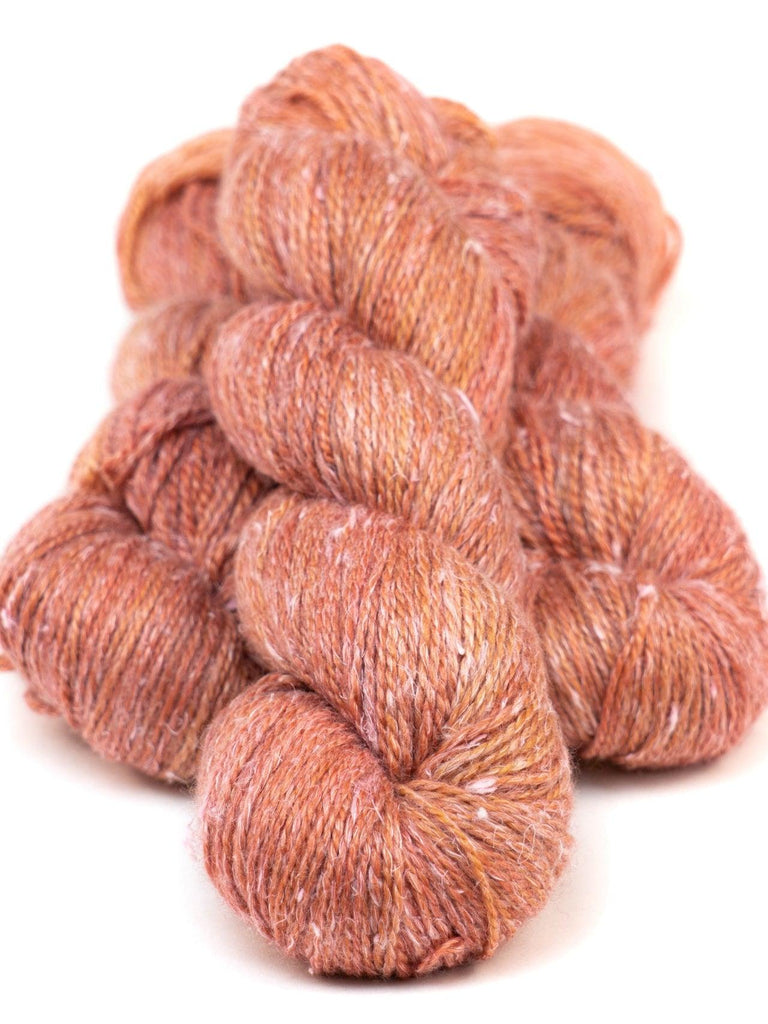 GRANOLA TEAPOT merino and hemp yarn