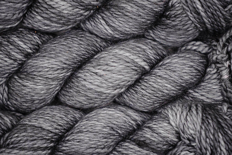 Heavy worsted weight yarn GRIFFON BOUCLIER