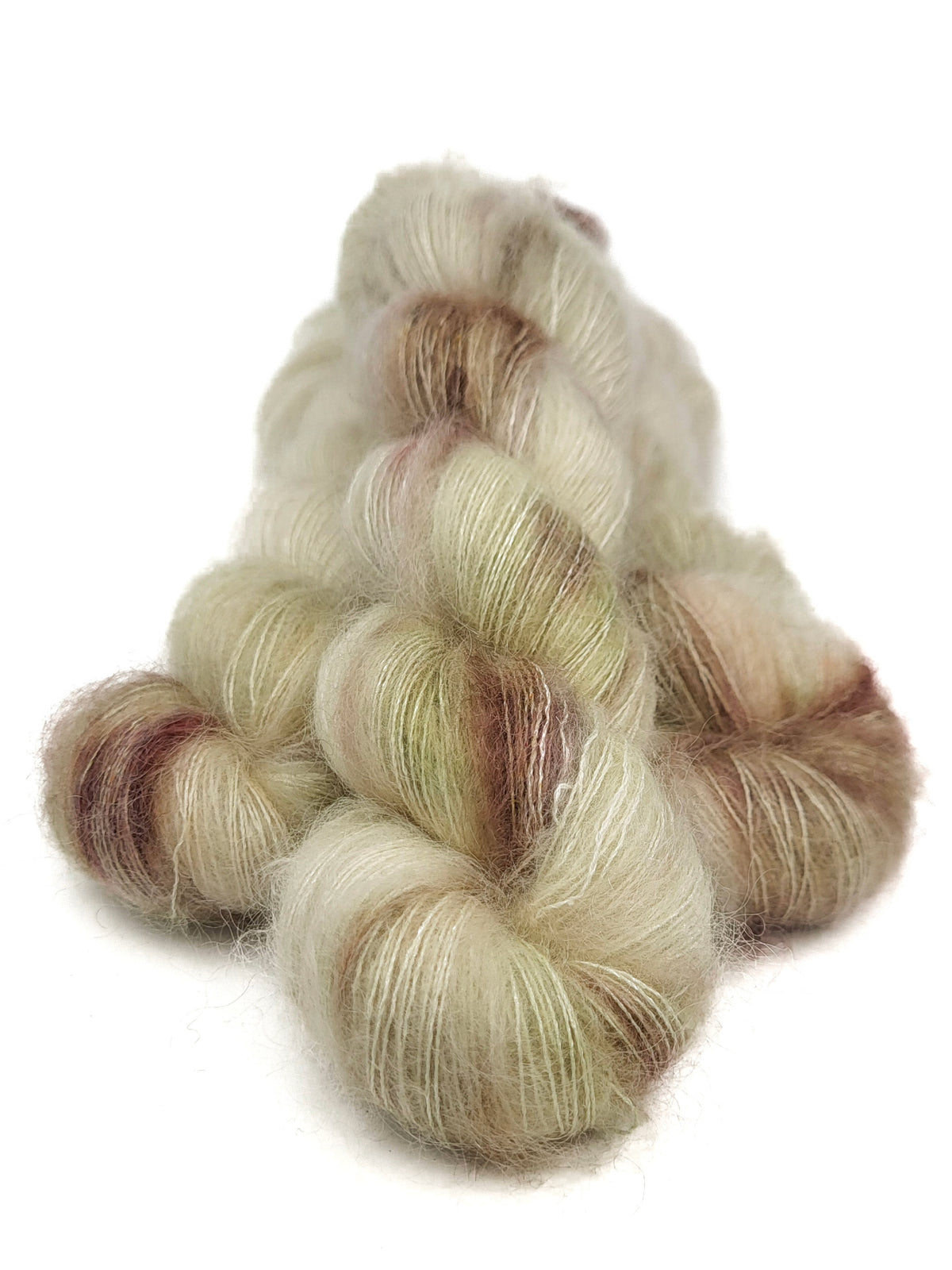 Hand-dyed yarns HERMIONE GARDENIA