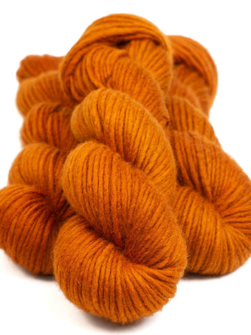 Hand-dyed HIGHLAND GAUGUIN yarn