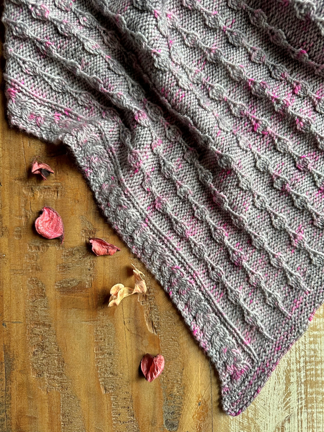 Harmony Waves shawl | Knitting pattern and knitting kits