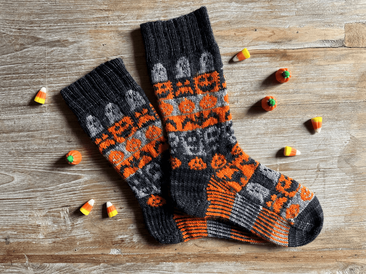 Halloween Socks Free Knitting Pattern