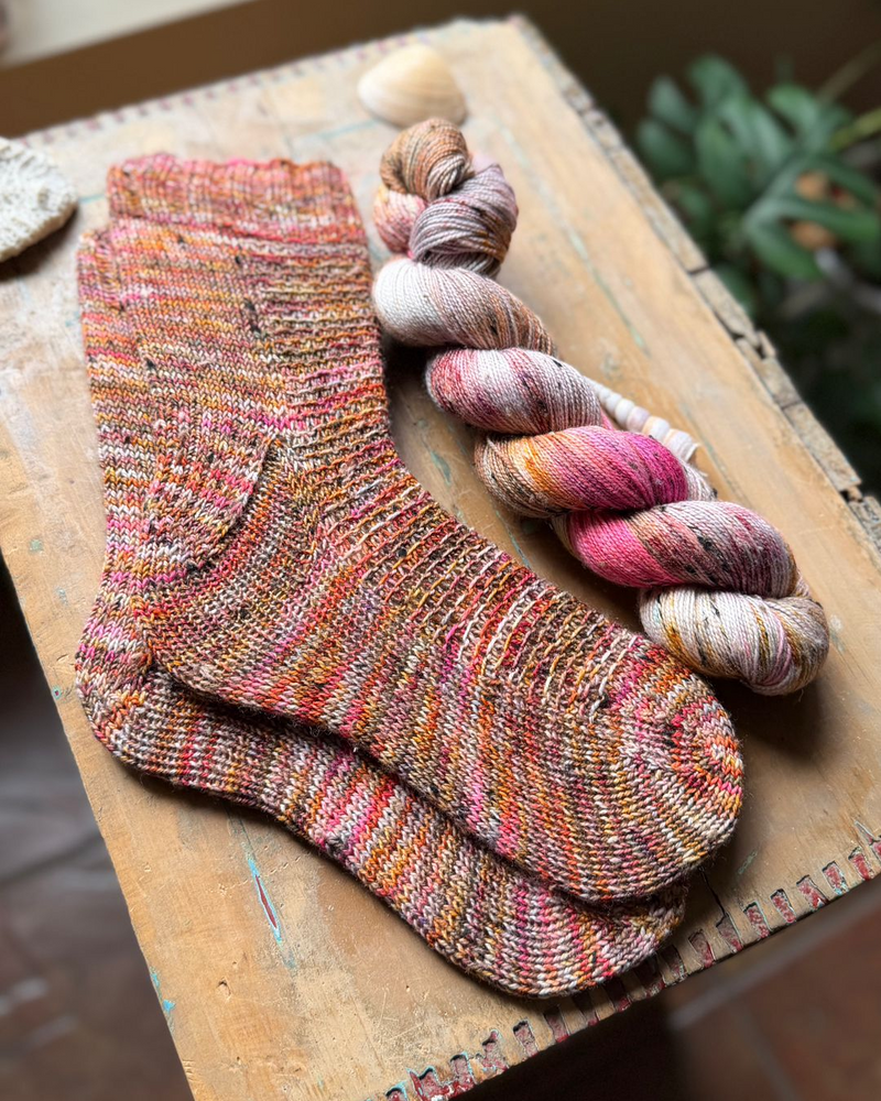 Honey Dew Socks | Knitting pattern and Optional kit