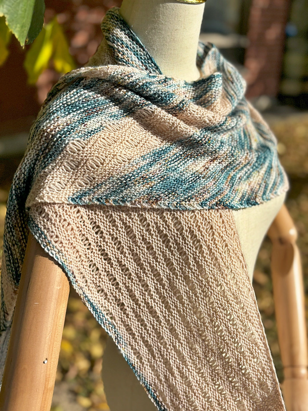 Memories Of Main Shawl | Knitting pattern with or without yarns