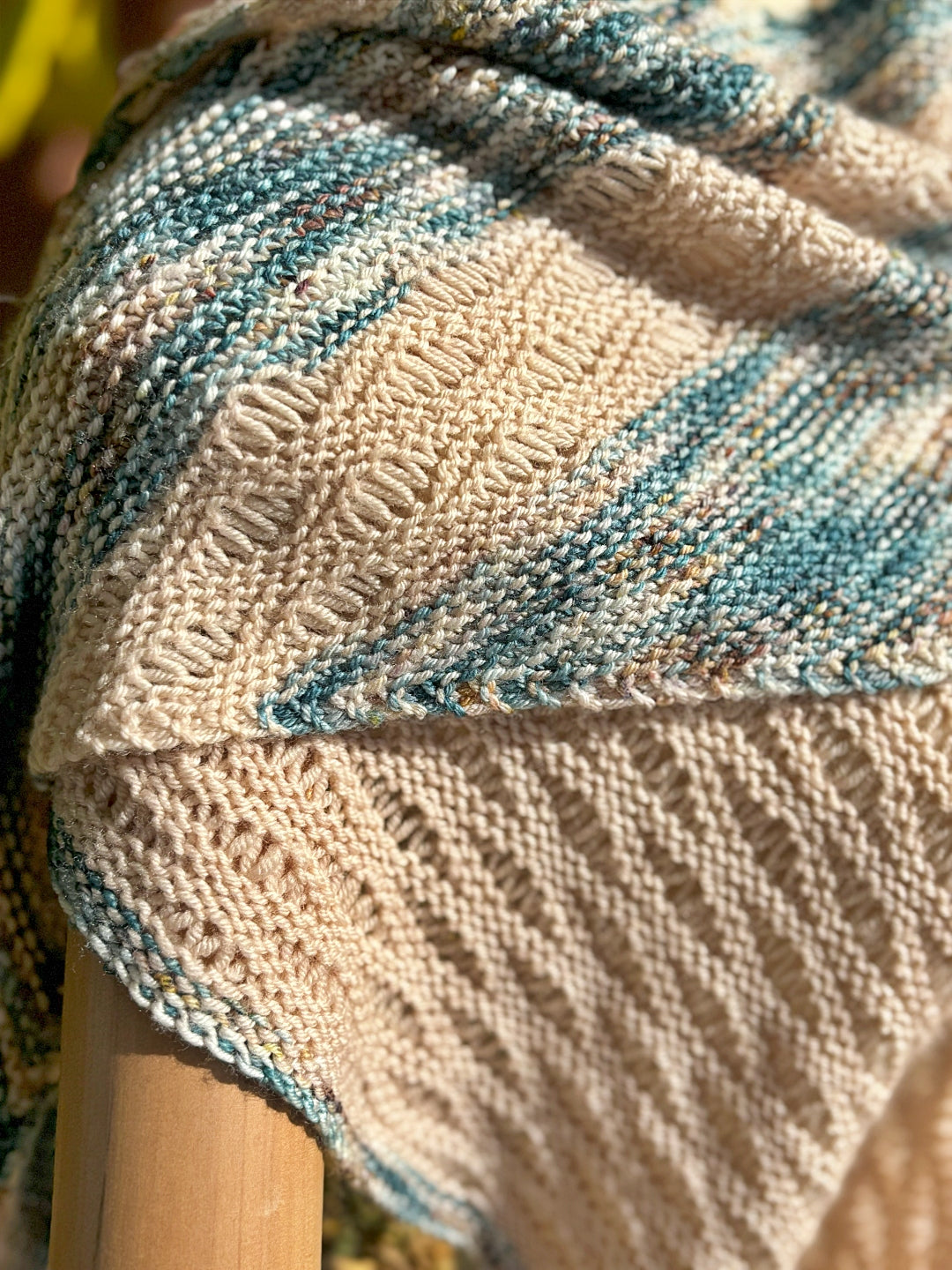 Memories Of Main Shawl | Knitting pattern with or without yarns