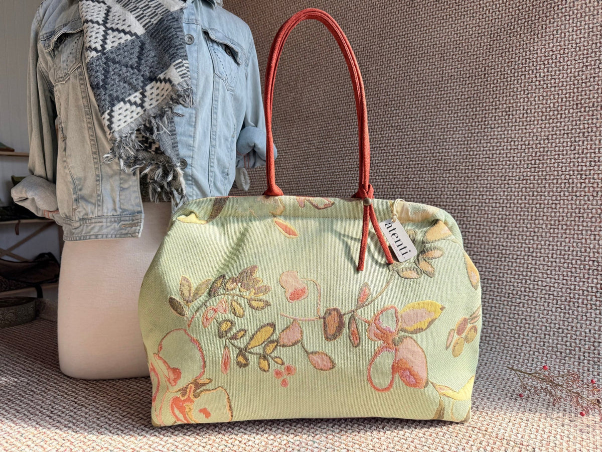 Limited Edition Green Garden Floral Pioneer
