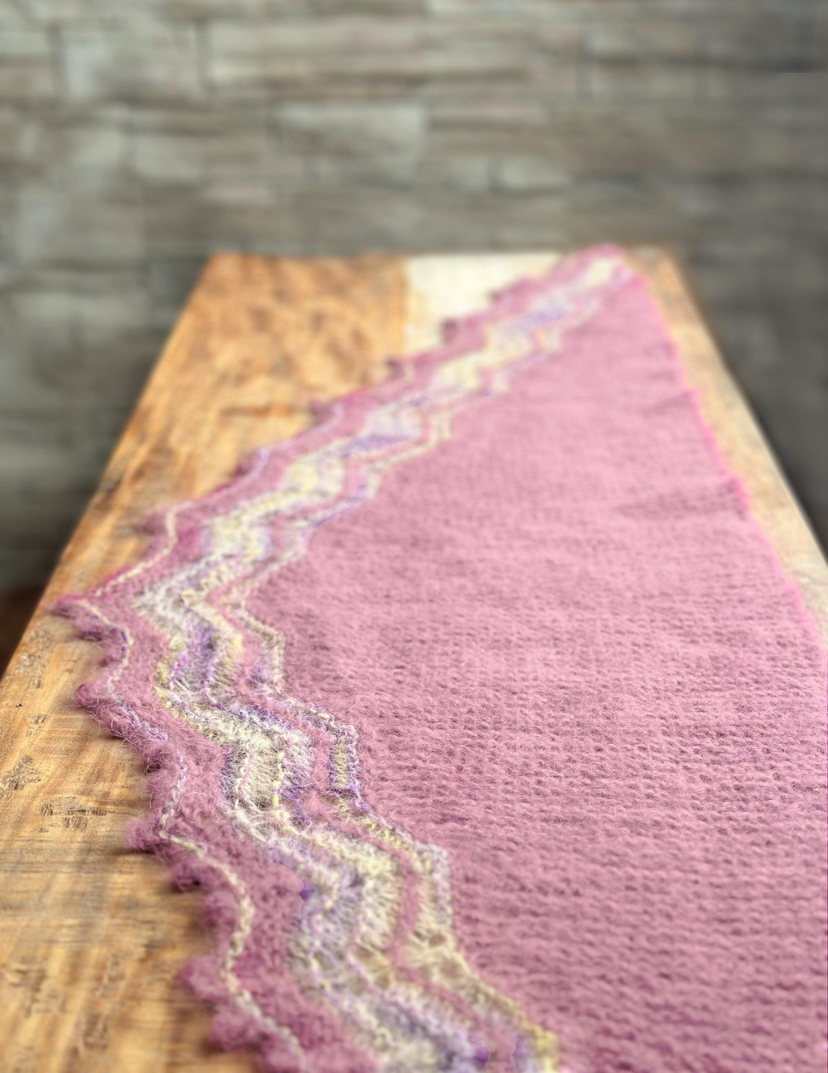 Ripples Shawl | Knitting kit - Les Laines Biscotte Yarns