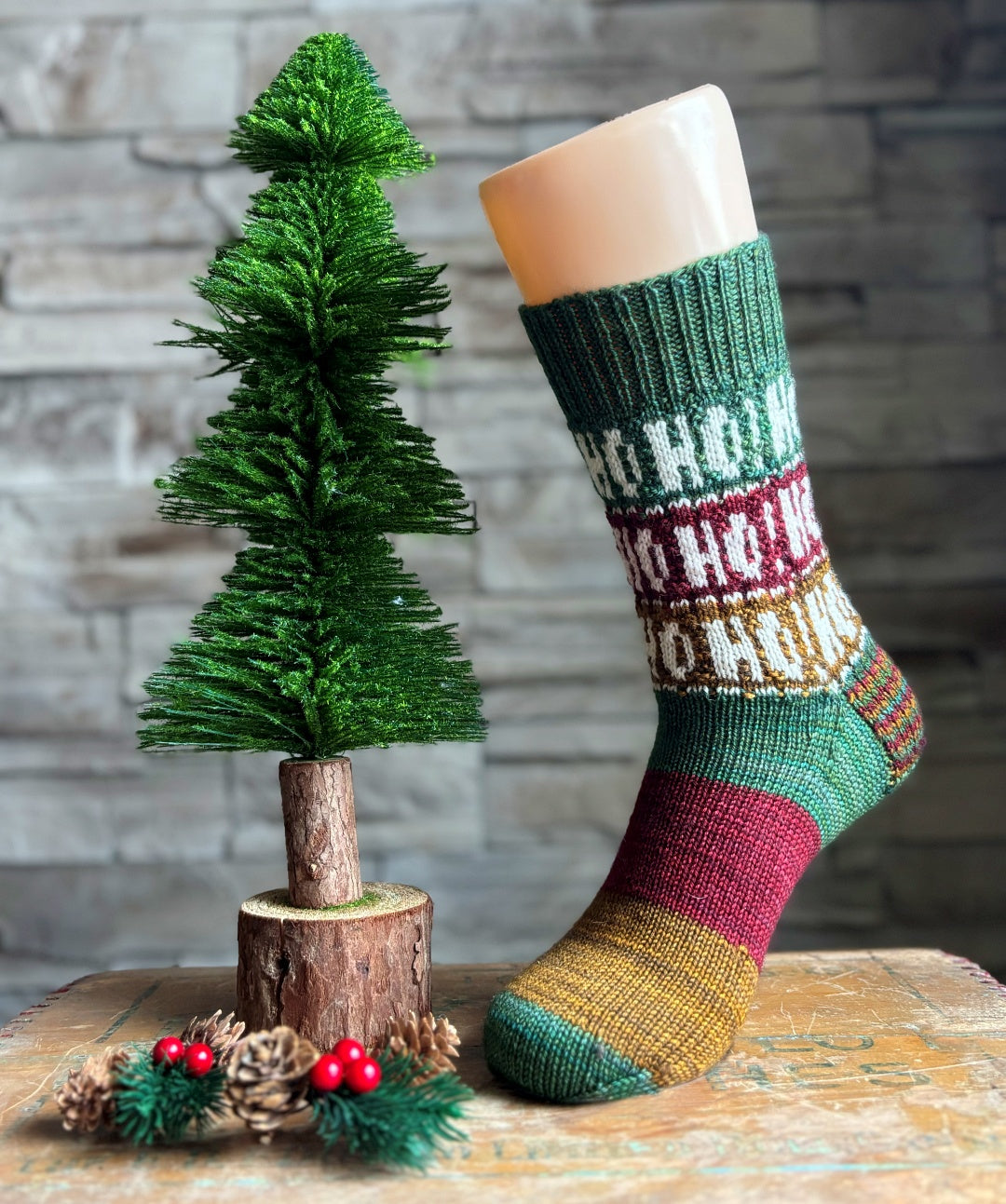 Ho Ho Ho ! Socks | Knitting Pattern and Optional Kits