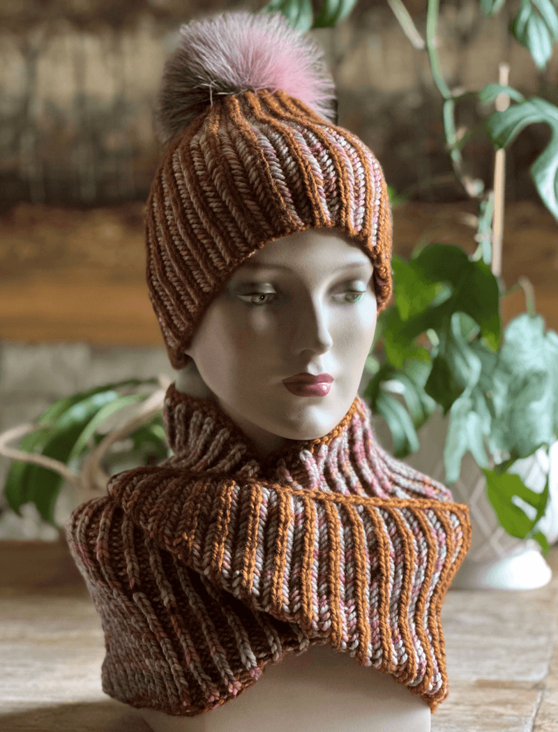 Free knitting pattern to make a hat and a cowl - The Brioche Kit - Les Laines Biscotte Yarns