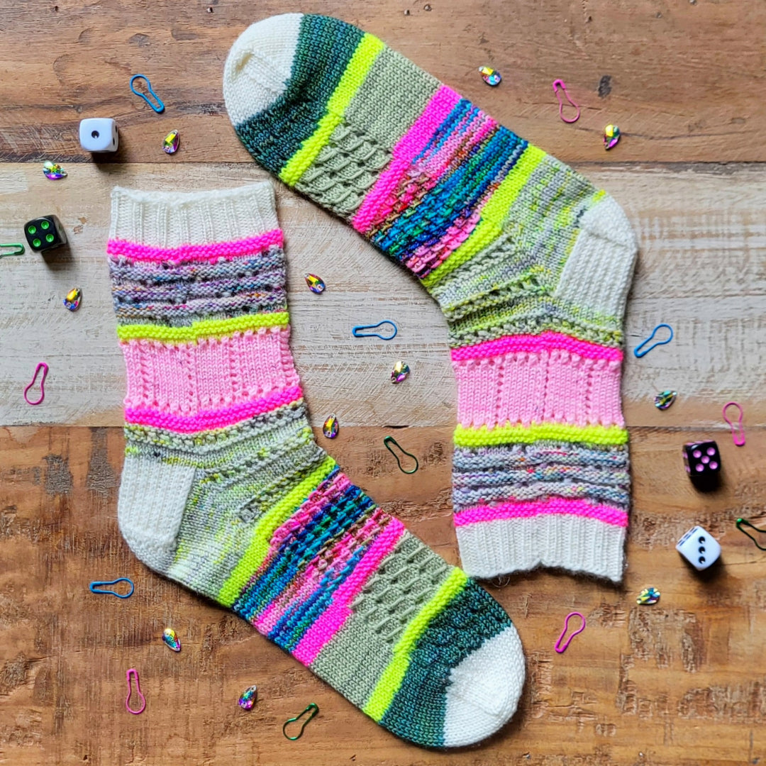 Chaussettes Lace Gamer Socks | Patron de tricot et kits de tricot