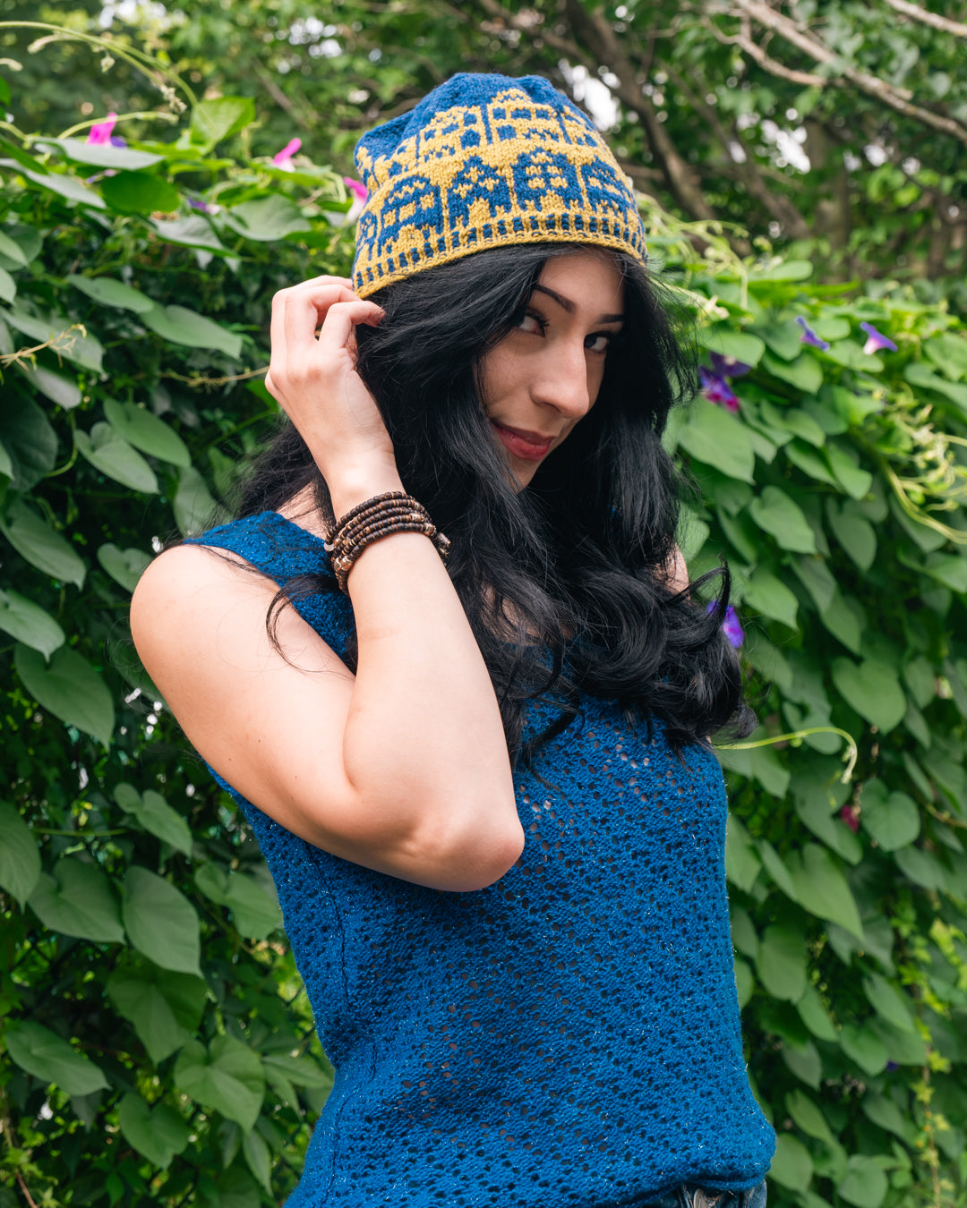 Les Gens de la Ville Hat - Knitting pattern and Optional kit
