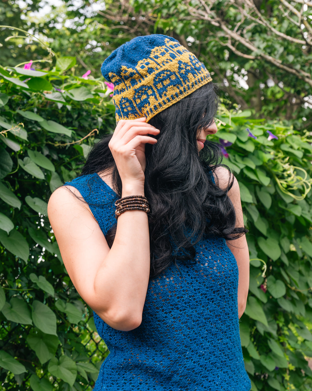 Les Gens de la Ville Hat - Knitting pattern and Optional kit