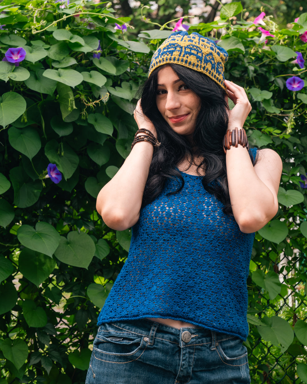 Les Gens de la Ville Hat - Knitting pattern and Optional kit
