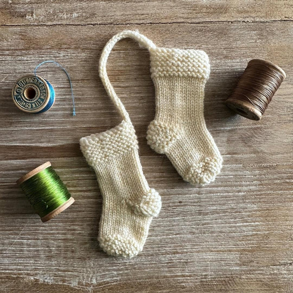 Biscotte Ornament 2023 - Mini Christmas Stocking | Free pattern - Les Laines Biscotte Yarns