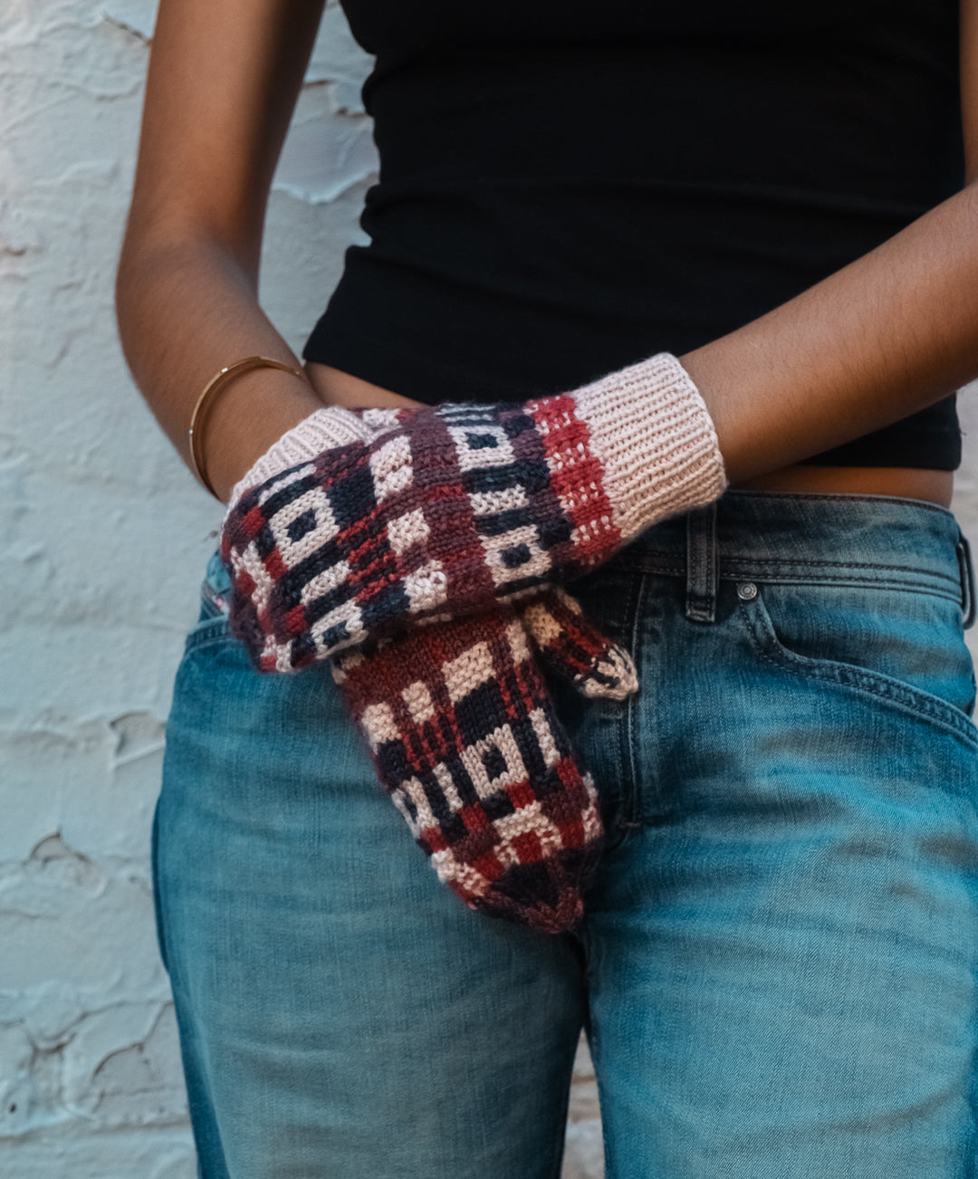 Pixelite Mittens - Knitting pattern and Optional Kit