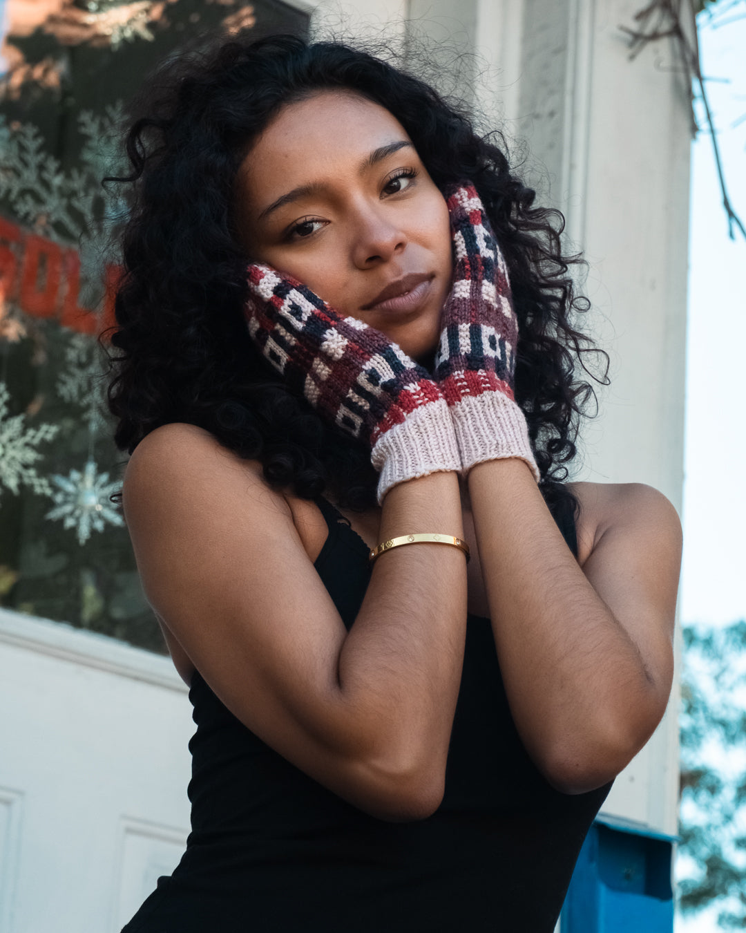 Pixelite Mittens - Knitting pattern and Optional Kit