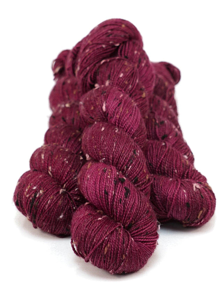 Hand-dyed yarn SIRIUS BETTERAVE