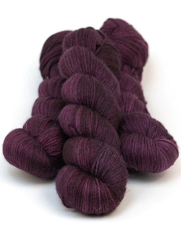 Hand-dyed SUPER SOCK ANN BOLEYN yarn