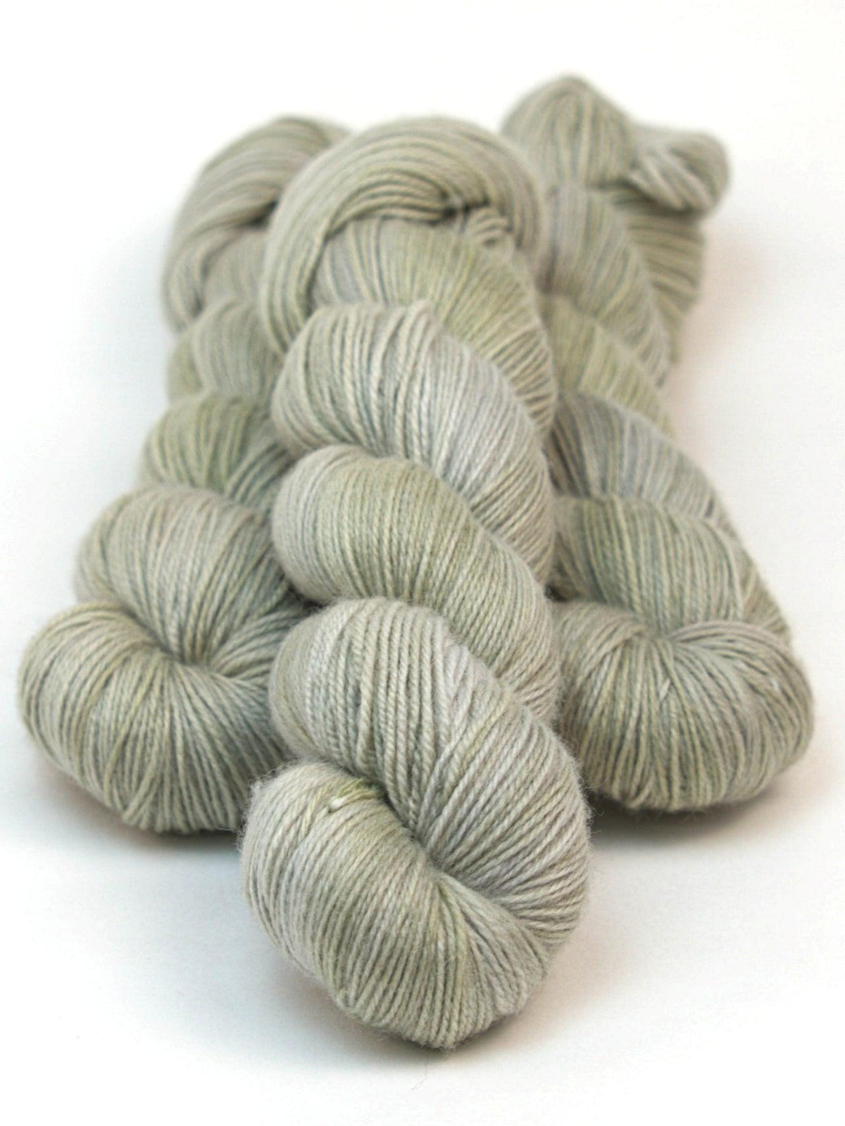 Hand-dyed SUPER SOCK WANDERER yarn