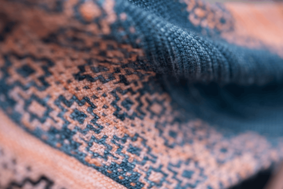 Sedona Sunrise Wrap | Knitting Kit - Les Laines Biscotte Yarns