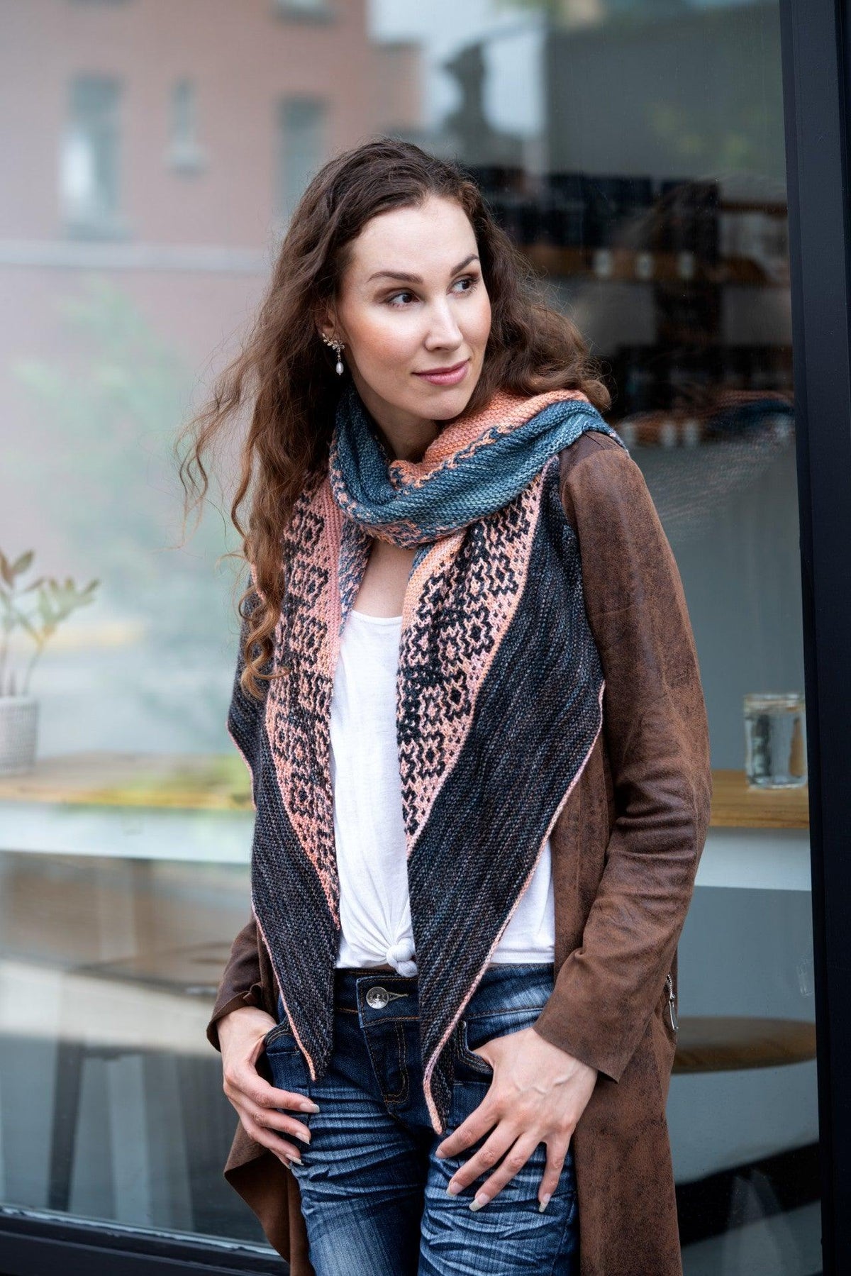 Sedona Sunrise Wrap | Knitting Kit - Les Laines Biscotte Yarns