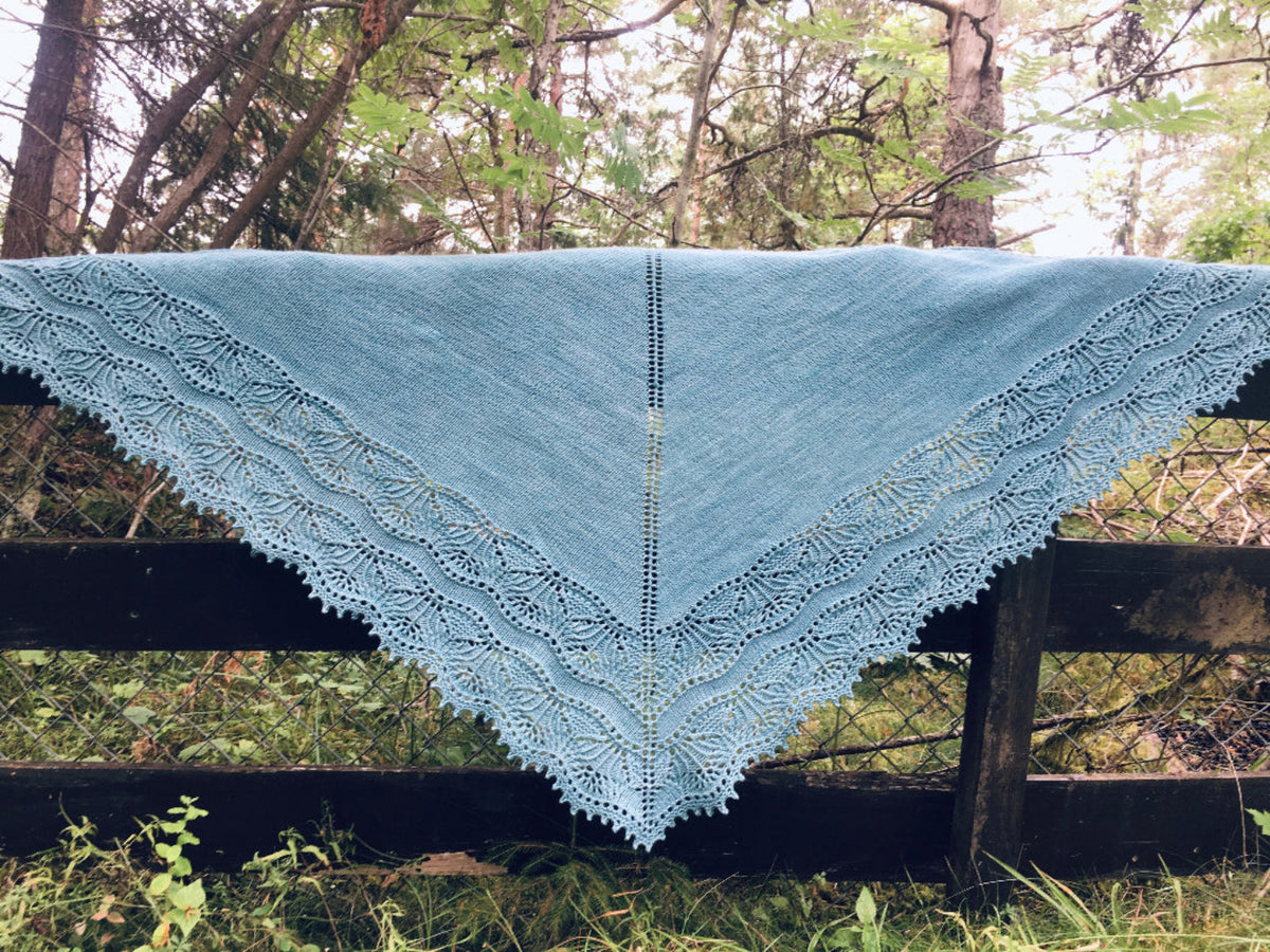 Stilla Shawl - Knitting Kit