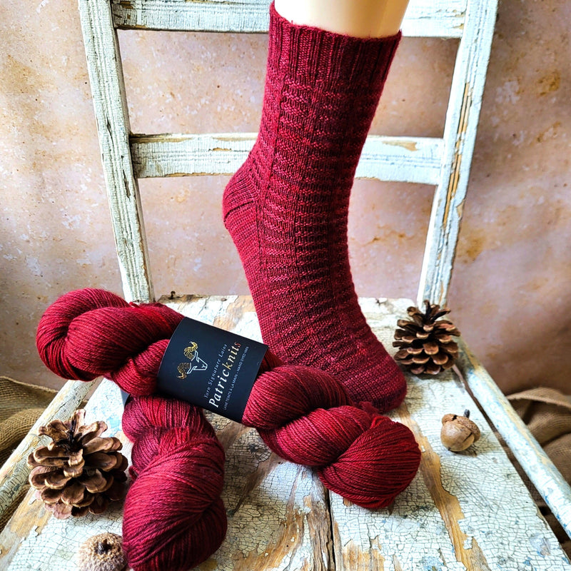 FREE socks pattern - TEXTURED SOCKS