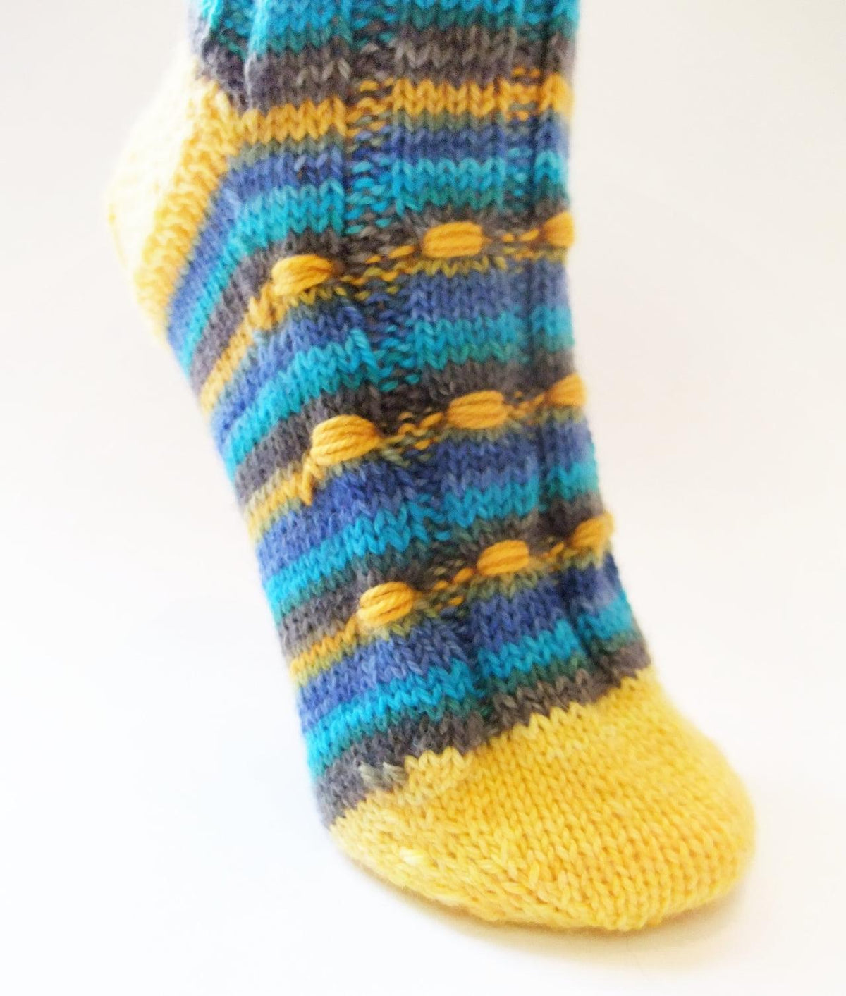 Trésor sock pattern - Les Laines Biscotte Yarns