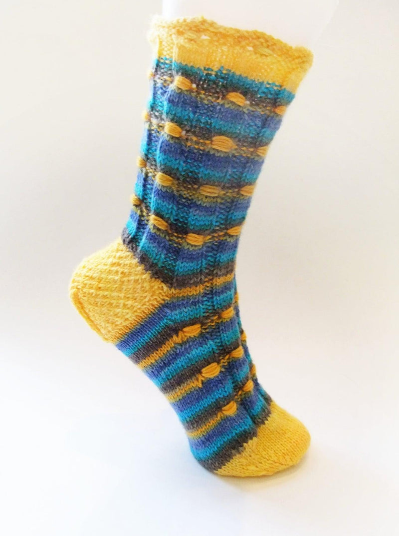 Trésor sock pattern - Les Laines Biscotte Yarns