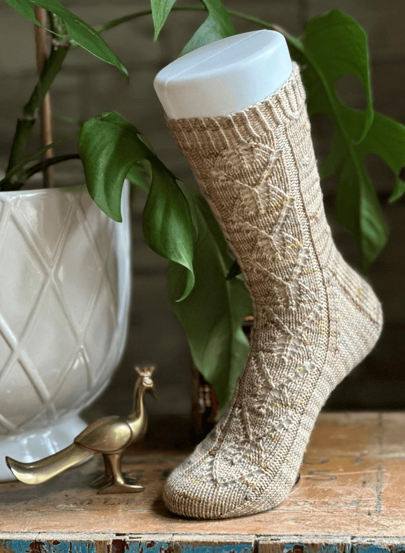 Aspect Ratio | Sock Pattern - Les Laines Biscotte Yarns