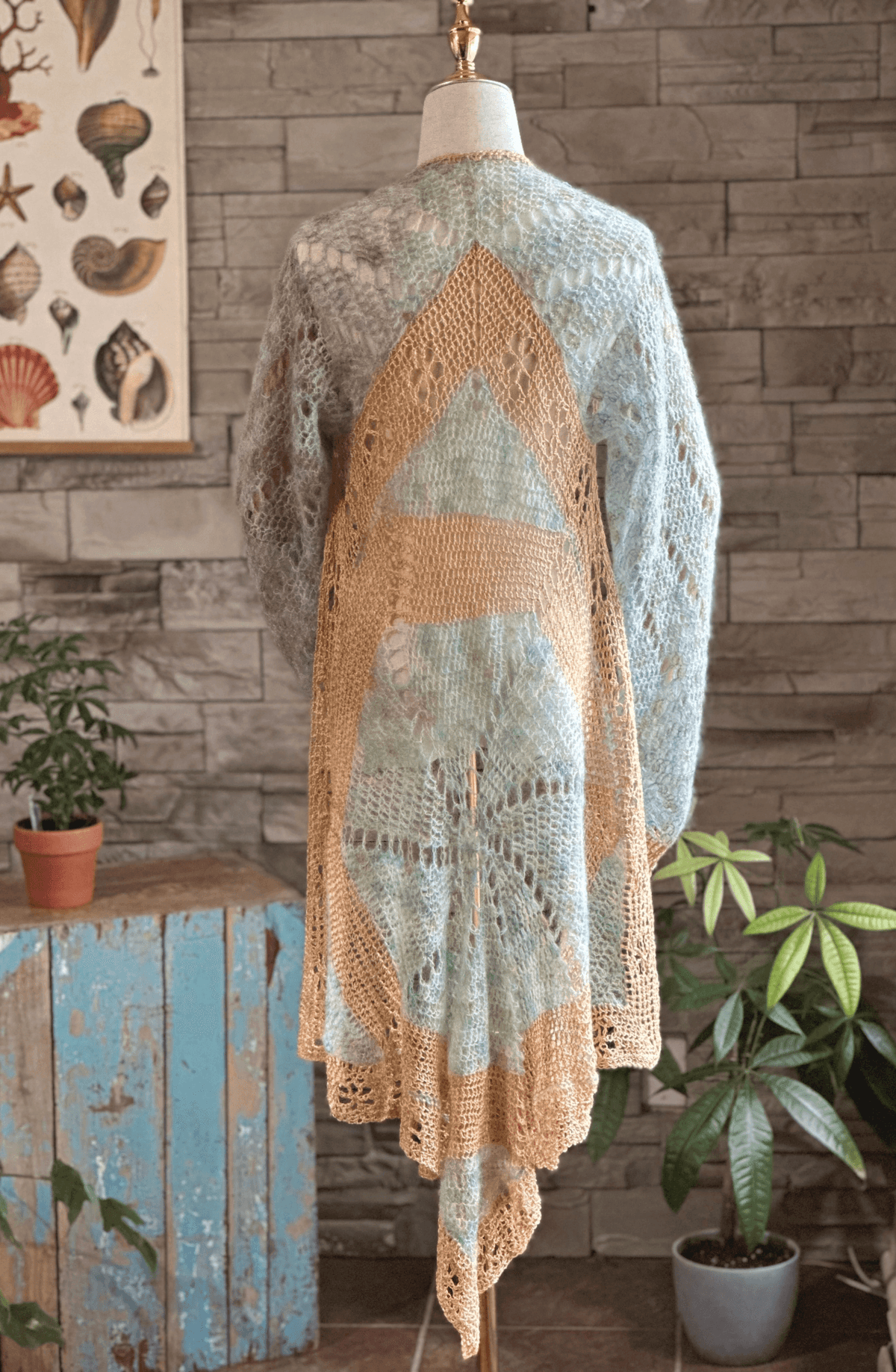 Candy Floss Cape - Crochet Pattern by Joanne Fowler - Les Laines Biscotte Yarns