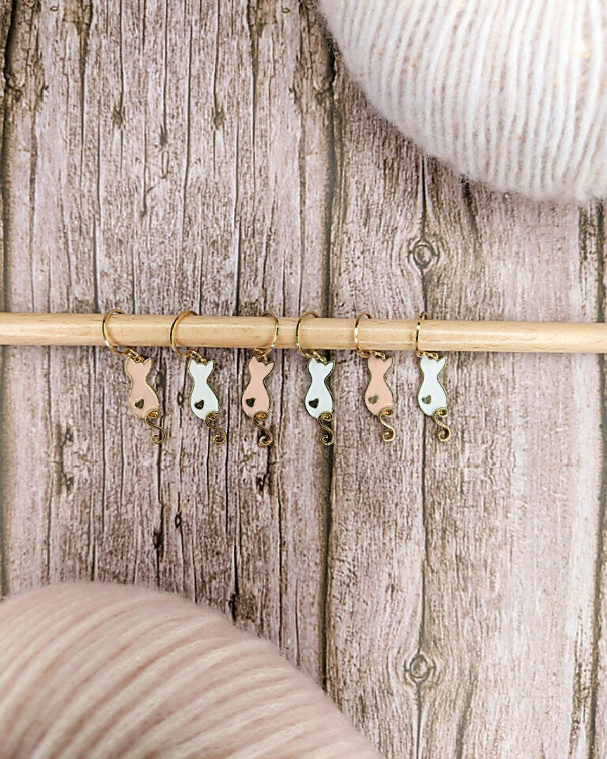 Hello Kim - Stitch markers bundles - Les Laines Biscotte Yarns