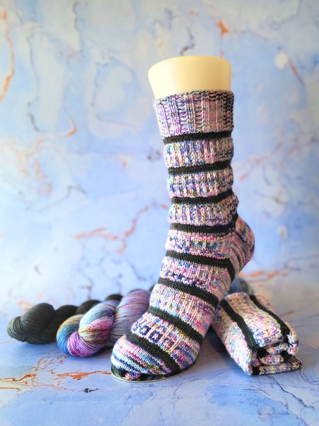 Le Plateau Socks - Knitting Kit