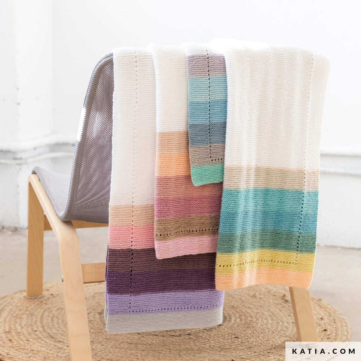 Katia Baby Care Merino - Kit Couverture Bébé 250G