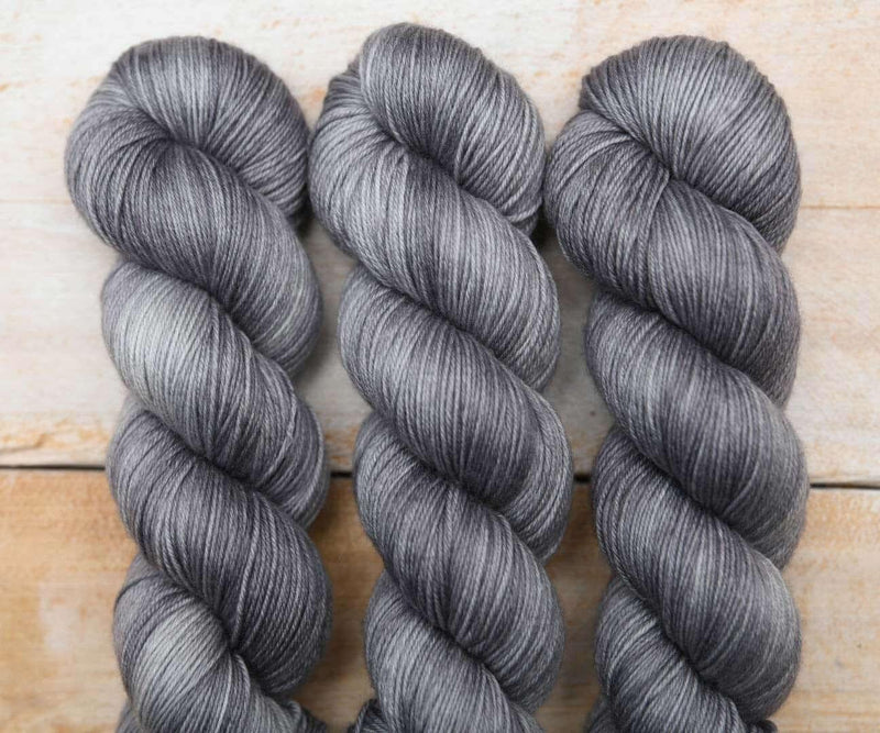 Hand-dyed Sock Yarn - BIS-SOCK GRIS-GRIS