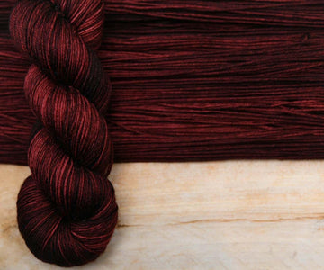 Hand-dyed Sock Yarn - BIS-SOCK ACAJOU